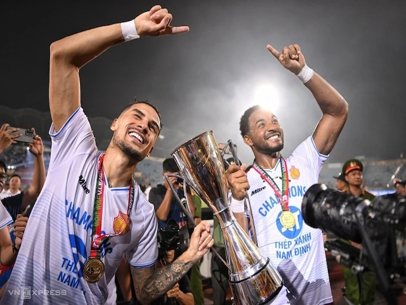 V.League: Lịch sử và thể lệ của giải bóng hàng đầu Việt Nam 2 Thông tin về thể lệ tranh tài của V.League