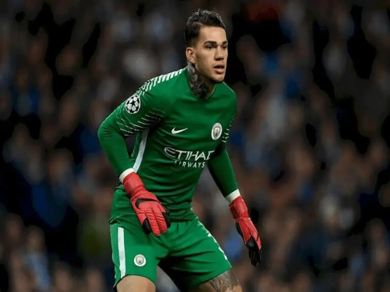 Tiểu sử Ederson - Thủ môn xuất sắc nhất nền bóng đá Brazil 2 Ederson cùng sự nghiệp cầu thủ