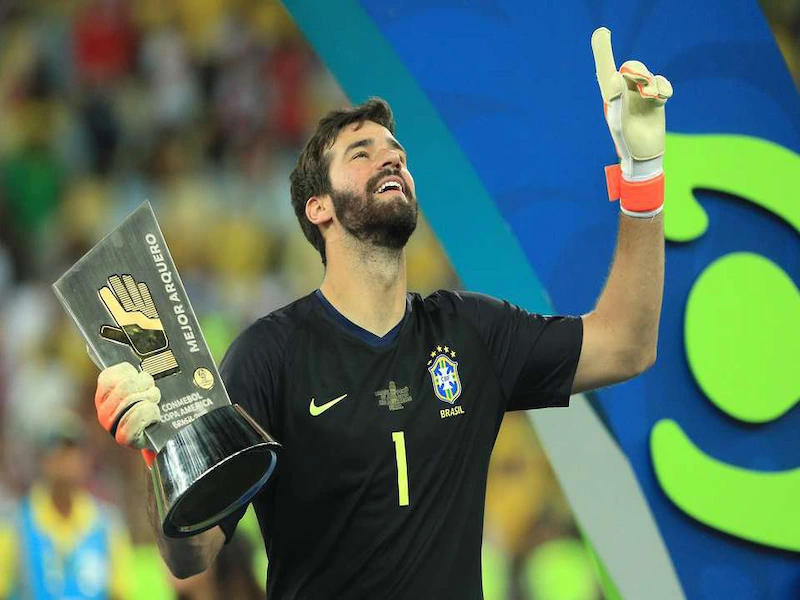 Tiểu sử Alisson Becker - Thủ môn xuất sắc của Liverpool 2 Sự nghiệp thi đấu quốc tế của thủ môn Alisson Becker
