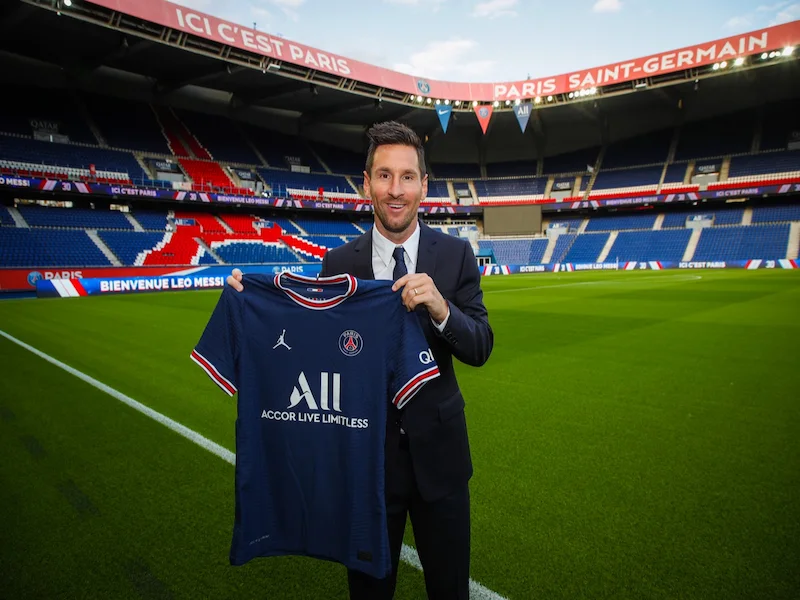 Tiểu sử Messi: Hành trình đáng nhớ của huyền thoại bóng đá 2 Hành trình sự nghiệp trong tiểu sử Messi
