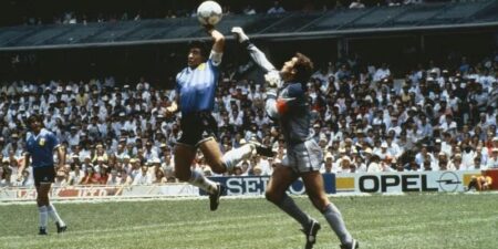 Thánh Diego Maradona 