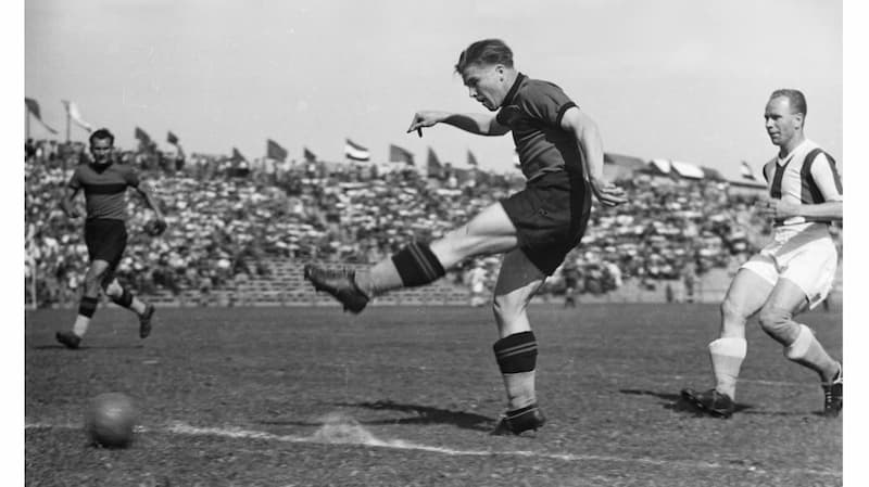 Tiểu sử Feren Puskas